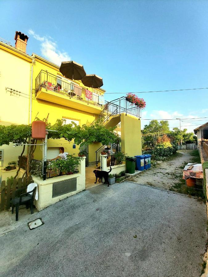 Marija Apartment Pula Luaran gambar